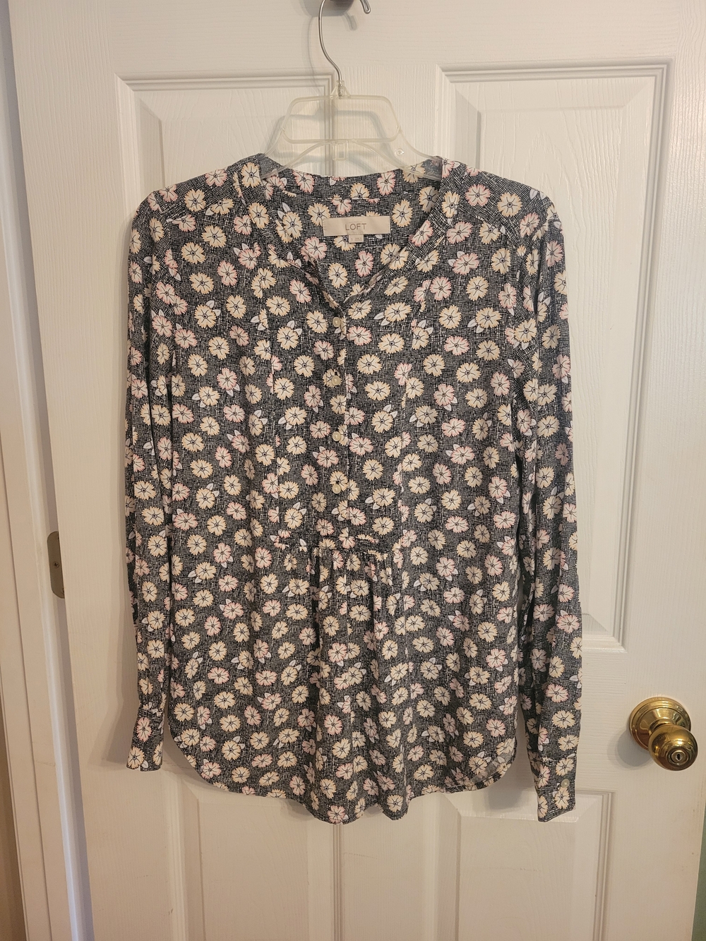 Loft Gray Floral Quarter Button Pullon  Blouse